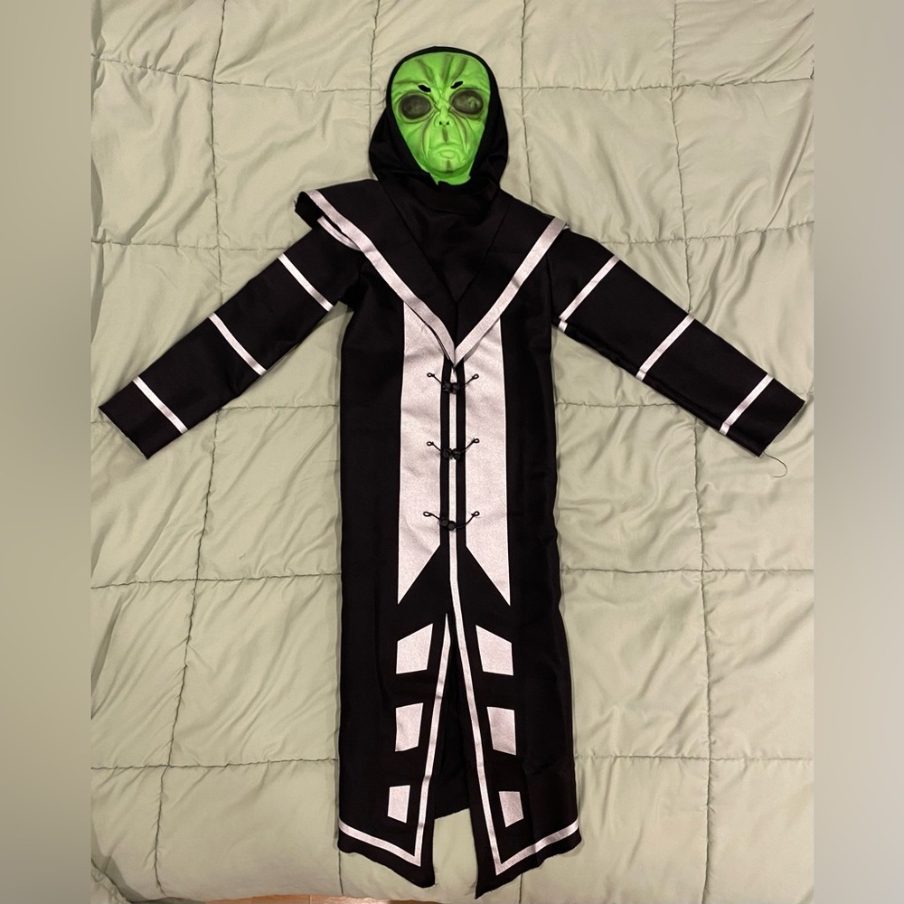 GREEN ALIEN | Halloween Costume Mask & Robe | Kids Size YL - Picture 4 of 12